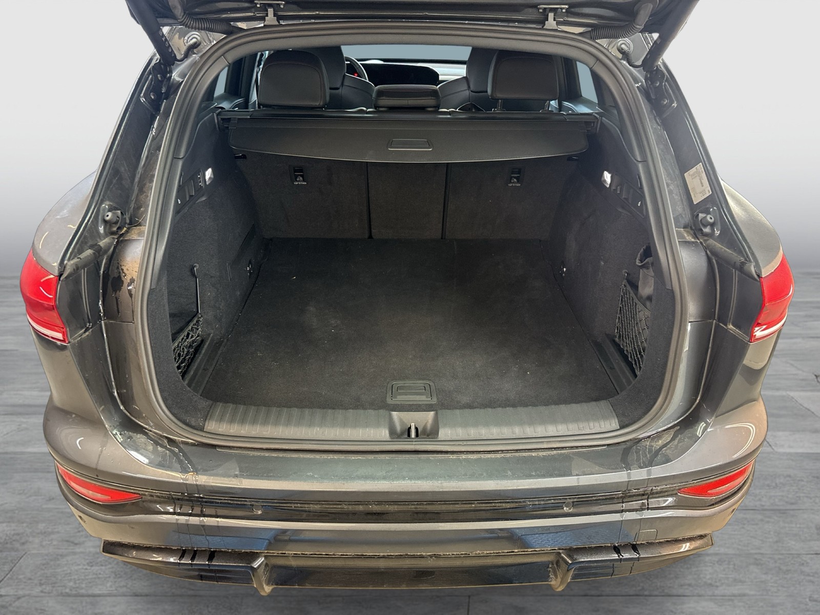 Audi Q6 e-tron quattro S LINE BLACKPAK TECHPRO 20"