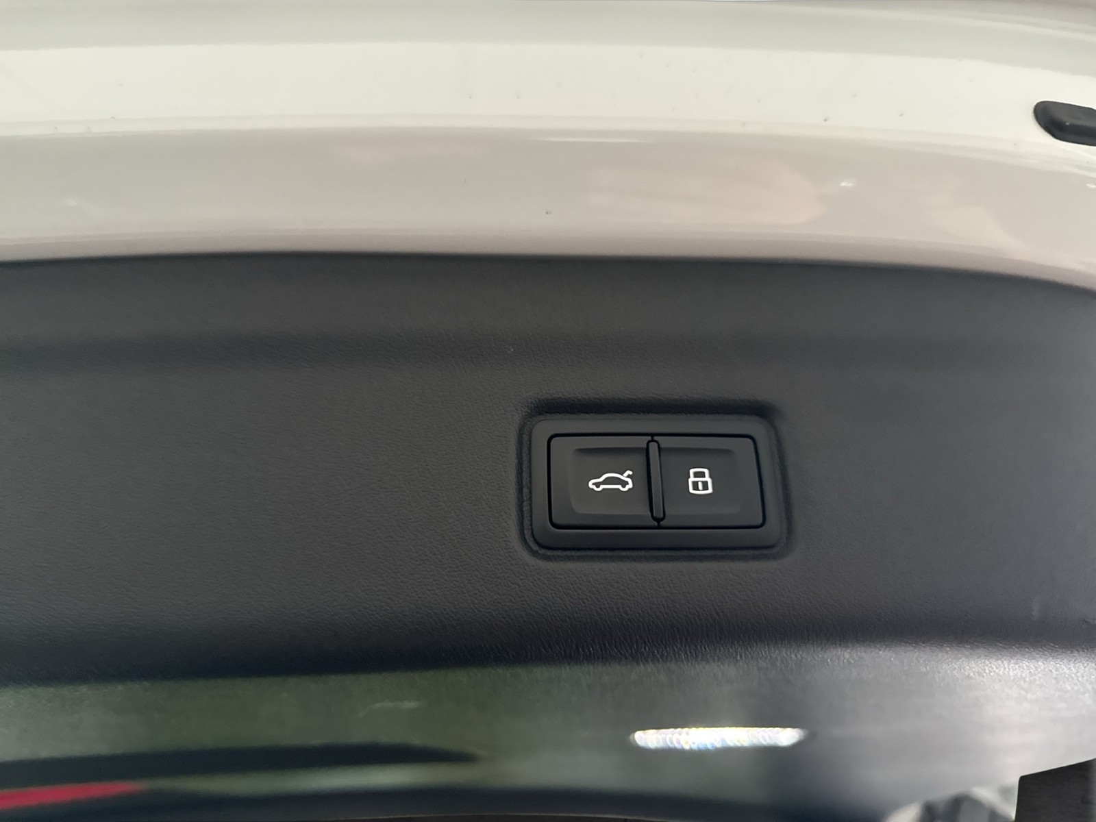 Audi Q6 e-tron quattro S LINE BLACKPAK TECH+ B&O 21"