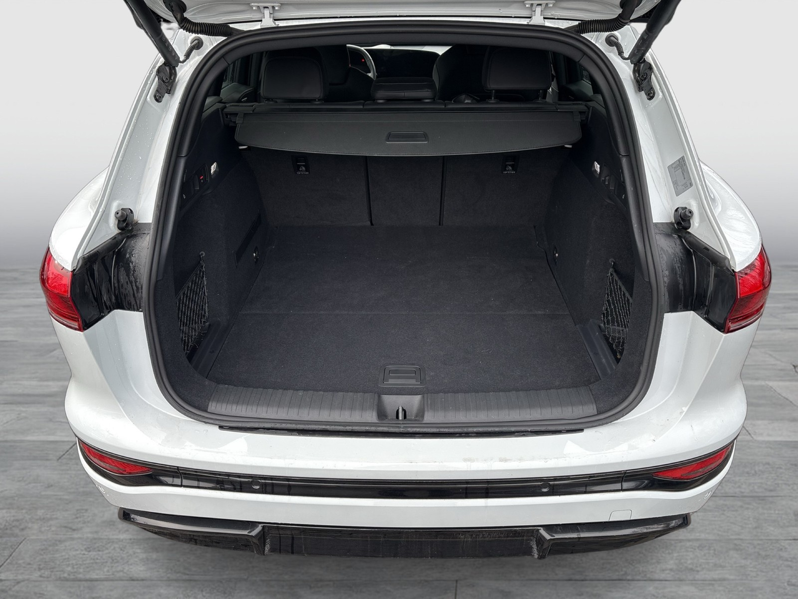 Audi Q6 e-tron quattro S LINE BLACKPAK TECH+ B&O 21"