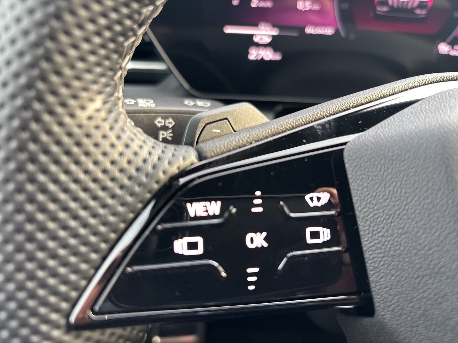 Audi Q6 e-tron quattro S LINE BLACKPAK TECHPRO PANO