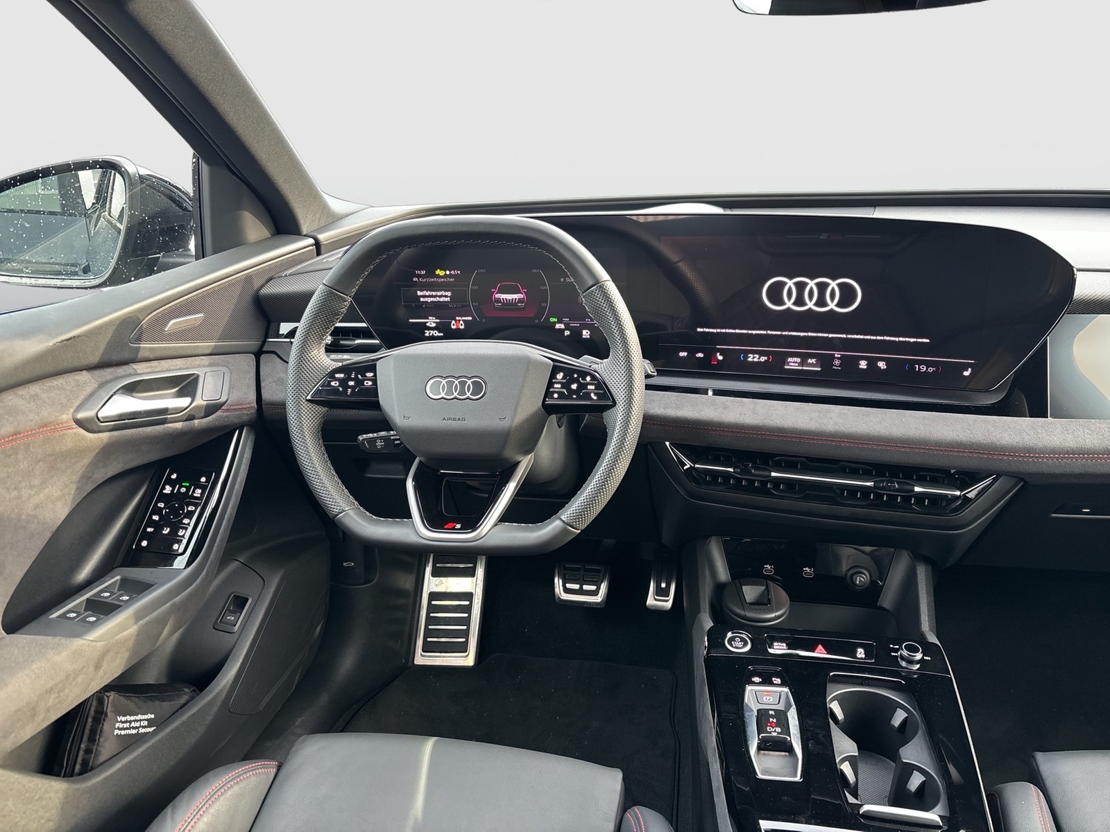 Audi Q6 e-tron quattro S LINE BLACKPAK TECHPRO PANO