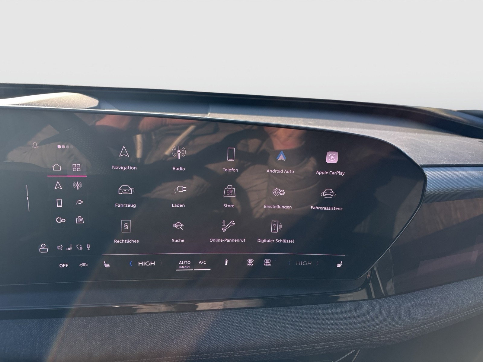 Audi Q6 e-tron quattro S LINE TECH+ PANO B&O ACC 21"