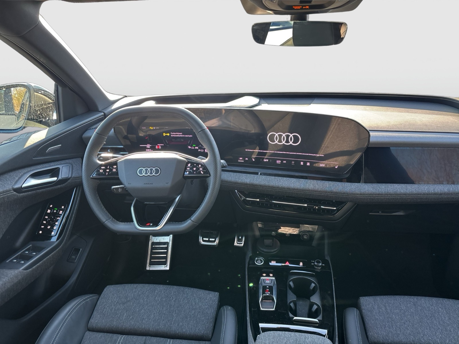 Audi Q6 e-tron quattro S LINE TECH+ PANO B&O ACC 21"