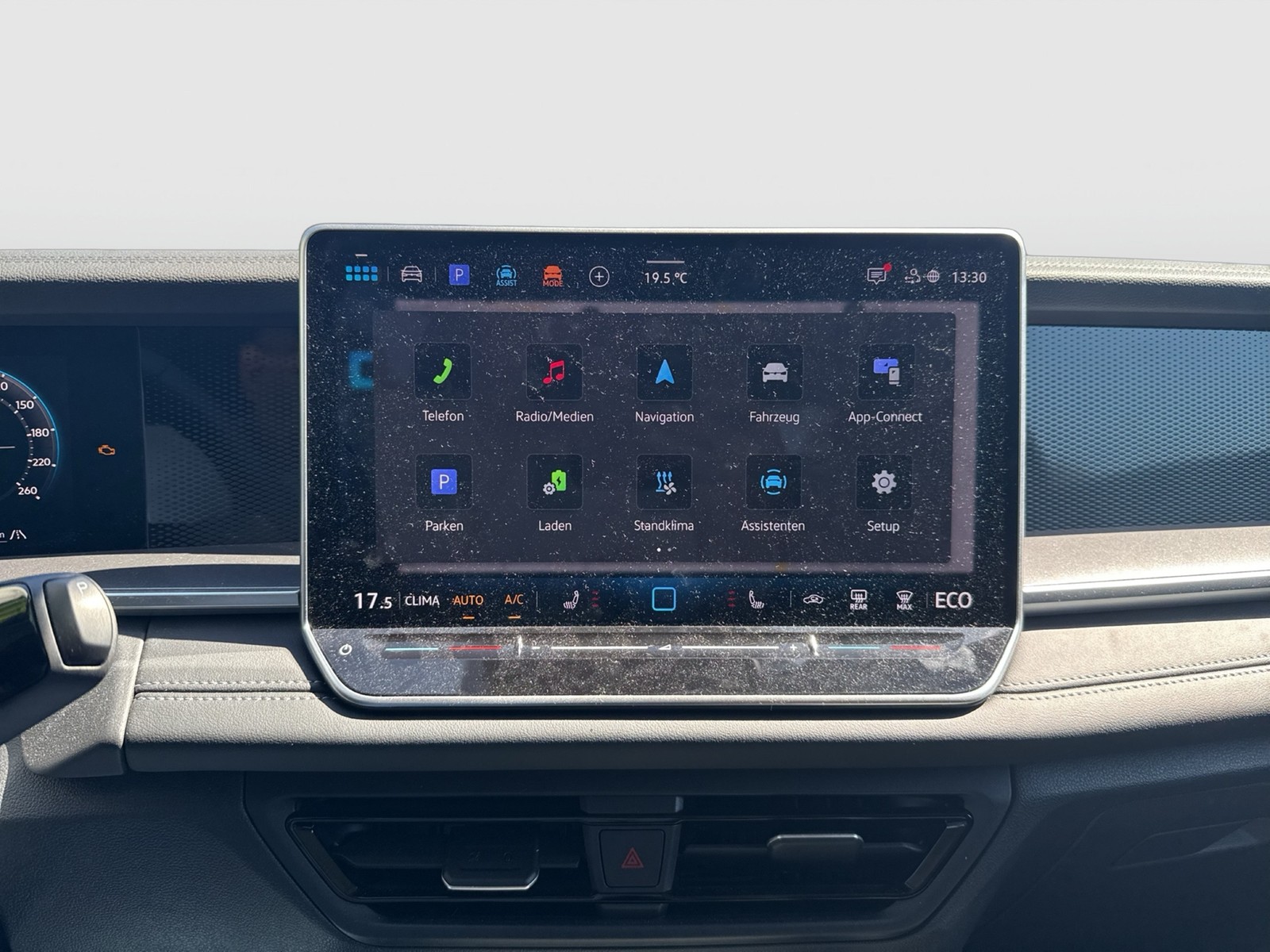 Volkswagen Tayron 1.5 HYBRID LIFE AHK CAM ACC LM18 E-KLAPPE