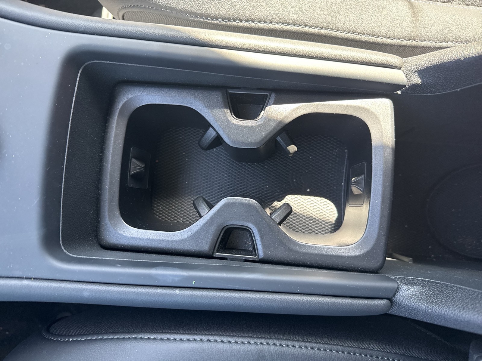 Volkswagen Tayron 1.5 HYBRID LIFE AHK CAM ACC LM18 E-KLAPPE