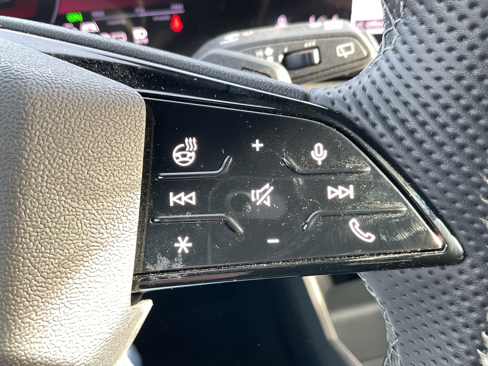 Audi Q6 e-tron quattro S LINE TECHPRO PANO B&O 21"