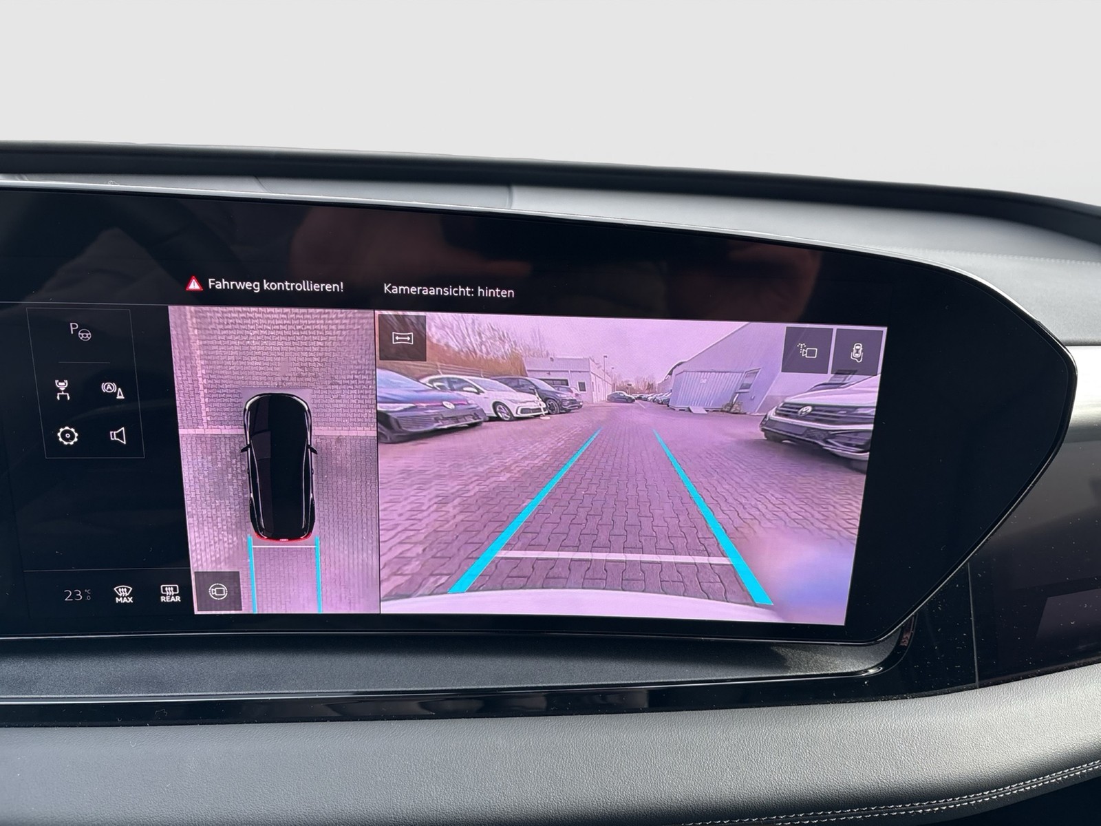 Audi Q6 e-tron quattro S LINE BLACKPAK TECH+ ACC 20"