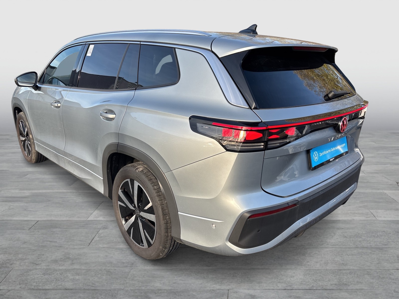 Volkswagen Tayron 2.0 LIFE 4X4 AHK CAM ACC LM19 CARPLAY