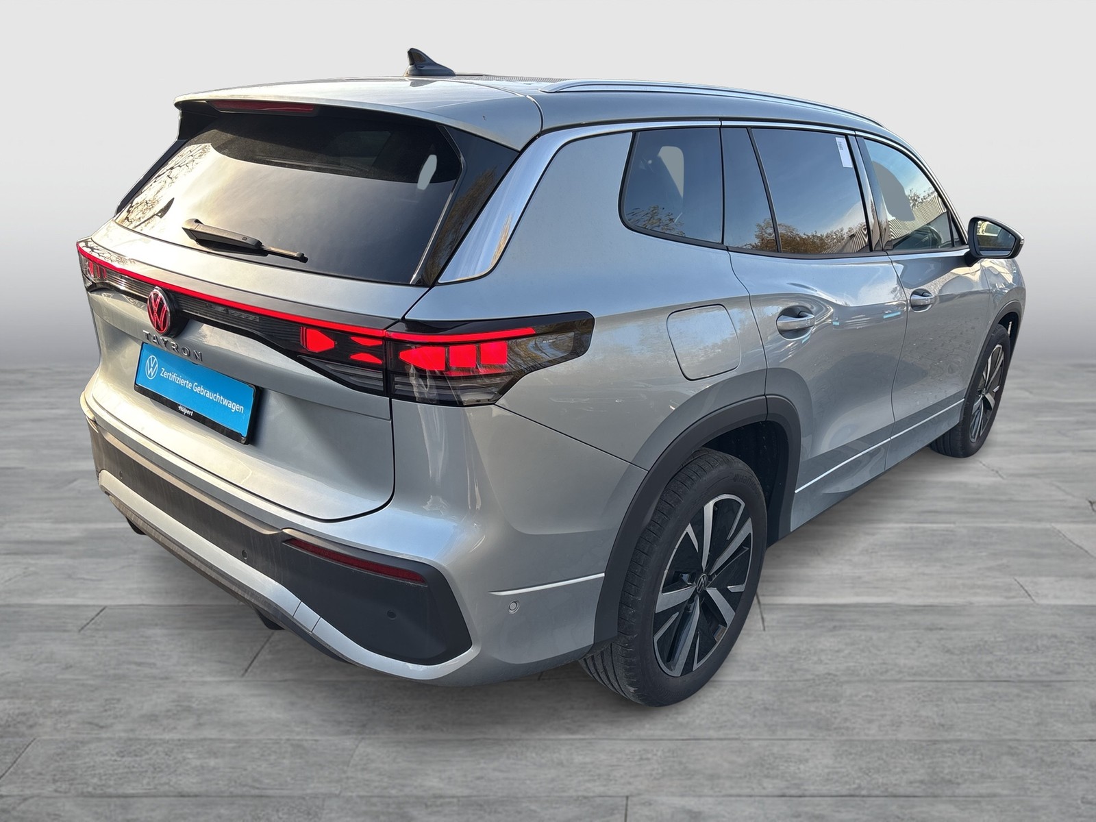 Volkswagen Tayron 2.0 LIFE 4X4 AHK CAM ACC LM19 CARPLAY