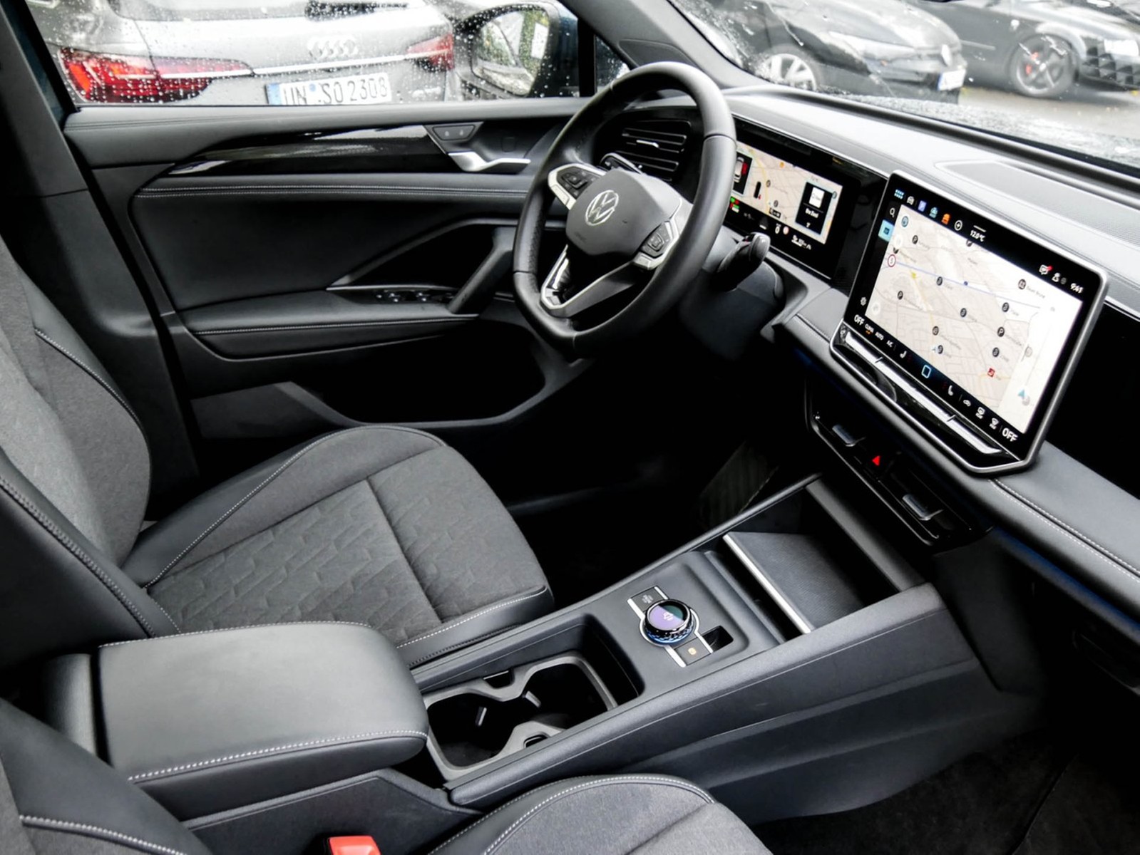 Volkswagen Tiguan 1.5 HYBRID LIFE NEUES MODELL AHK CAM LM18