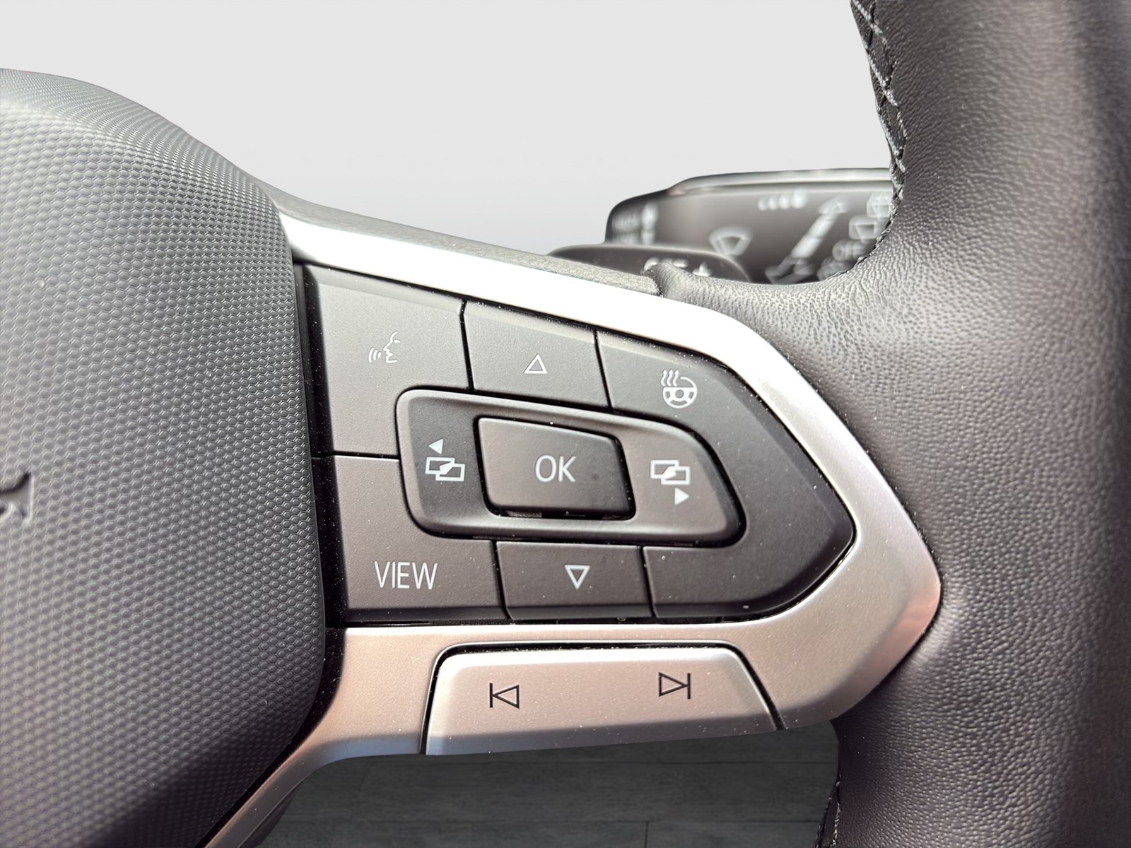 Volkswagen Golf VIII 1.5 HYBRID GOAL FACELIFT ACC LM17 NAVI