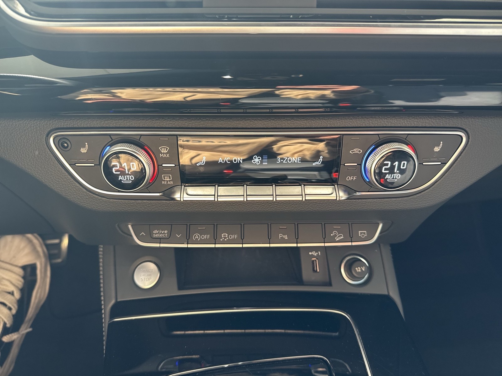 Audi Q5 40 Qu. S LINE PANO B&O AHK KAMERA ACC ALU21