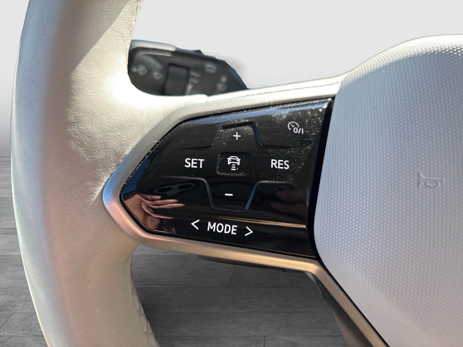 Volkswagen ID.Buzz PRO AHK 360°CAM ACC MATRIX NAVI