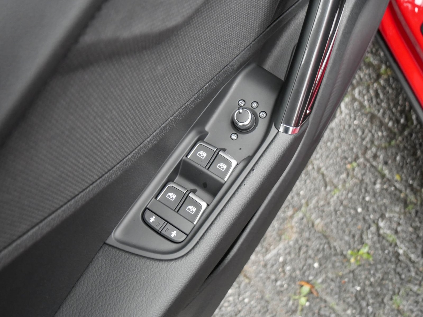 Audi Q2 35 quattro S LINE AHK CAM ACC LM18 E-KLAPPE