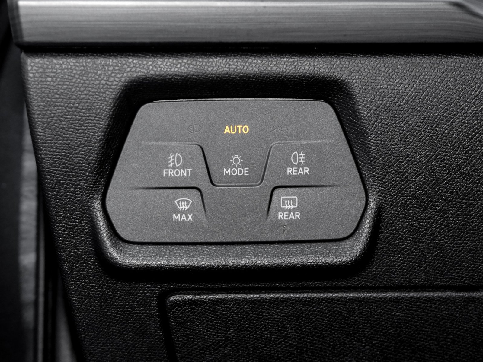 Cupra Formentor 1.4 HYBRID VZ CAM ACC LM19 NAVI SITZHZ