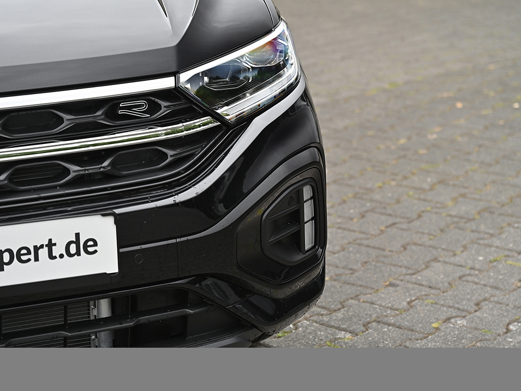 Volkswagen T-Roc 1.5 R-LINE BLACKSTYLE CAM ACC LM18 EKLAPPE