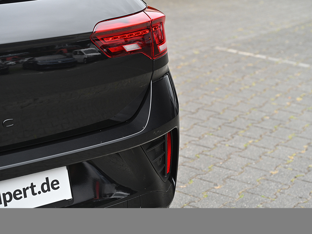 Volkswagen T-Roc 1.5 R-LINE BLACKSTYLE CAM ACC LM18 EKLAPPE