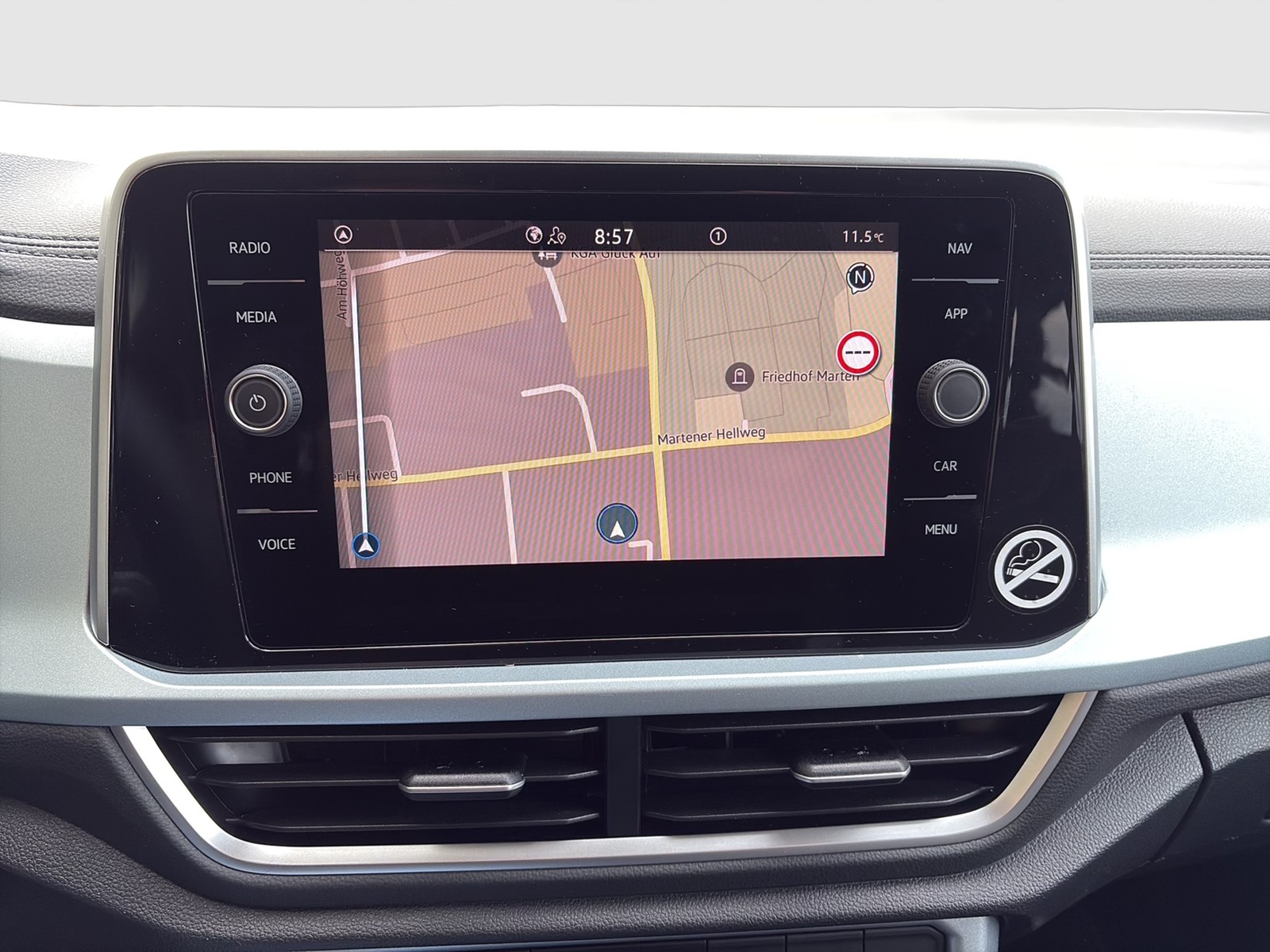 Volkswagen T-Roc 2.0 GOAL AHK CAM ACC LM17 NAVI SITZHEIZUNG