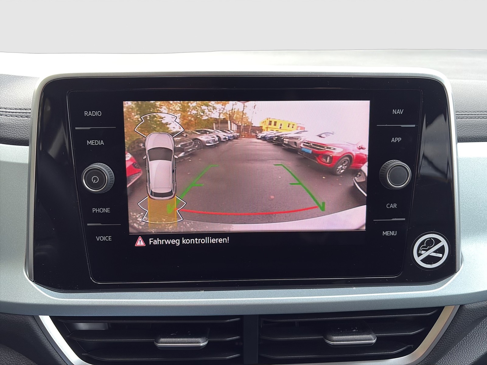 Volkswagen T-Roc 2.0 GOAL AHK CAM ACC LM17 NAVI SITZHEIZUNG