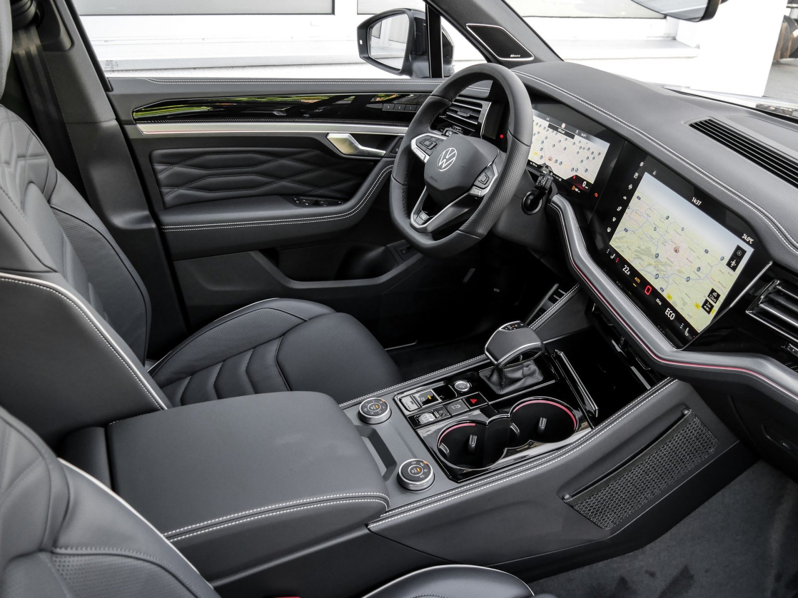 Volkswagen Touareg V6 TDI R-LINE BLACKSTYLE DYNAUDIO PANO