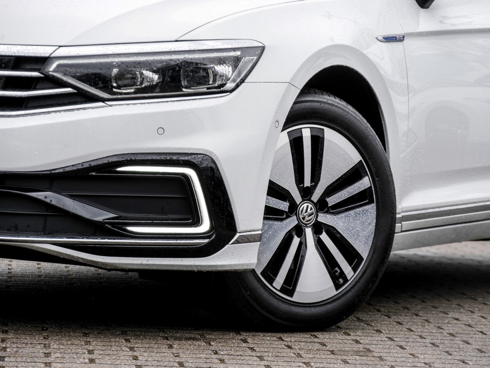 Volkswagen Passat Variant 1.4 GTE ACC MATRIX eKLAPPE NAVI