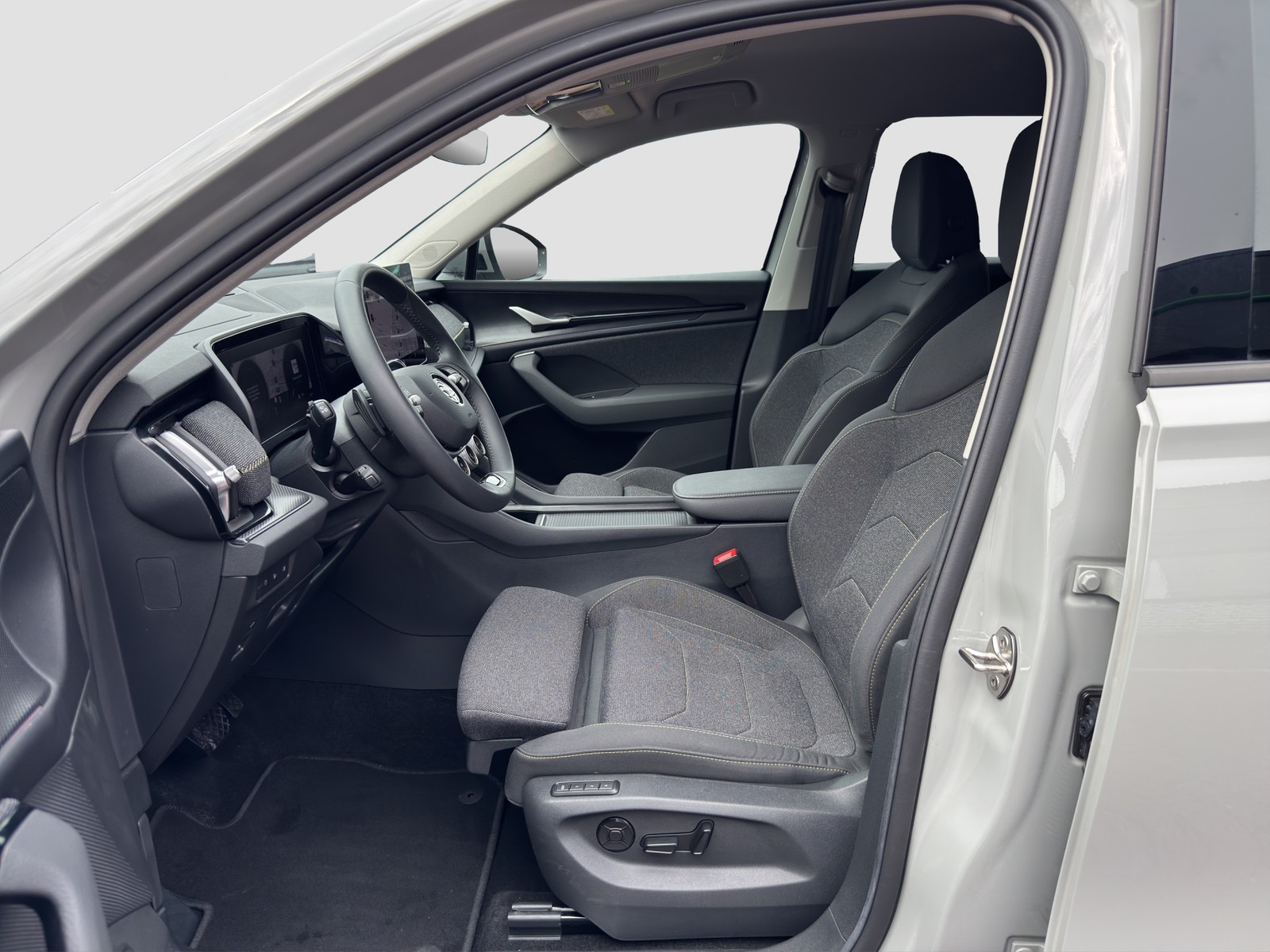 Skoda Kodiaq 2.0 SELECTION 4X4 AHK CAM ACC LM18 NAVI