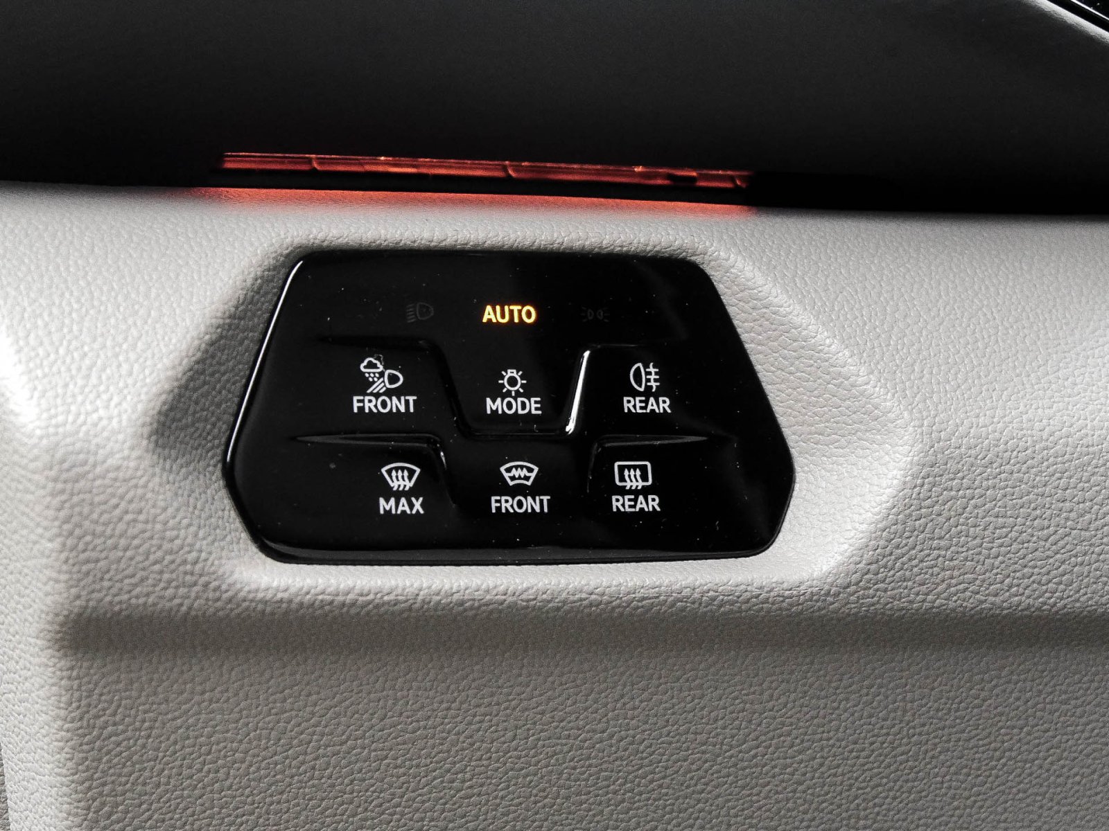 Volkswagen T7 California Ocean Klima LED Navi Aufstelldach Küche