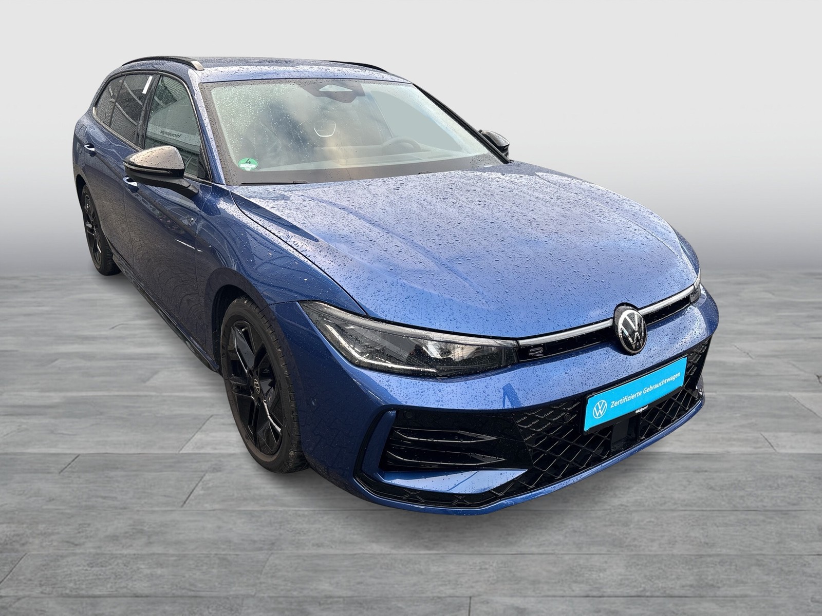 Volkswagen Passat Variant 2.0 R-LINE NEUESMODELL AHK 360CAM