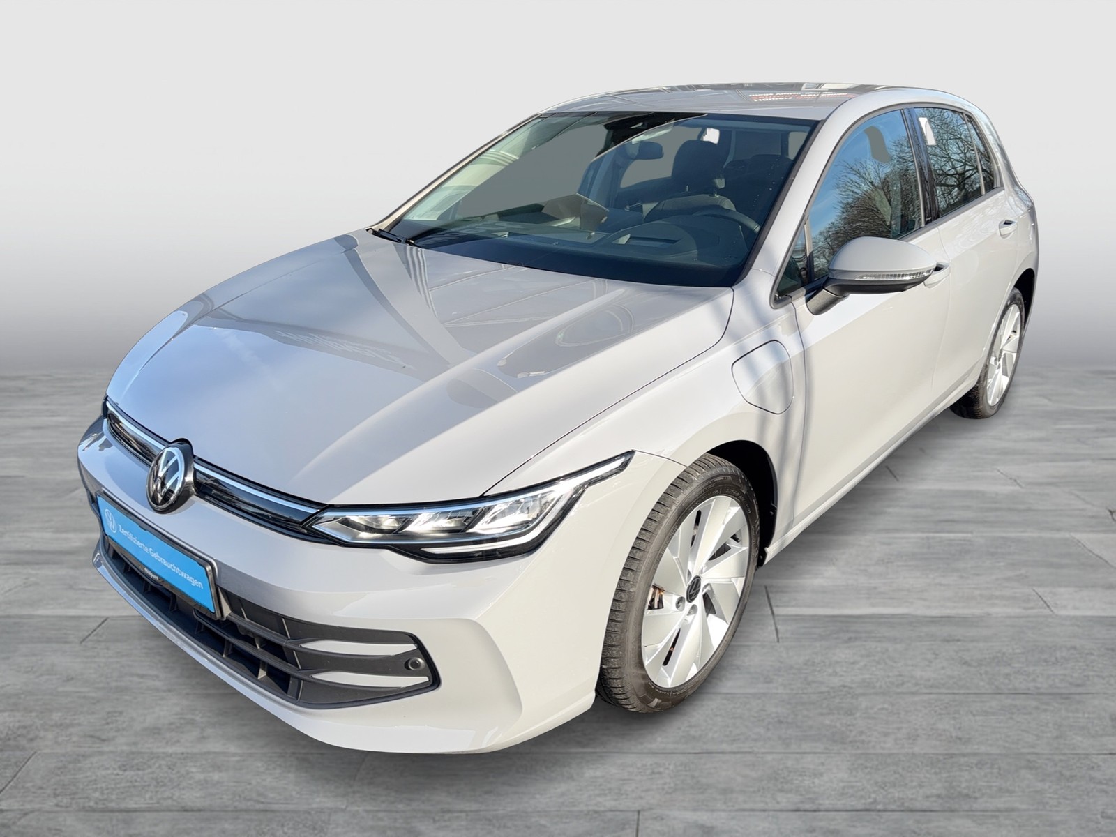 Volkswagen Golf VIII 1.5 HYBRID LIFE FACELIFT 360CAM ACC 17Z