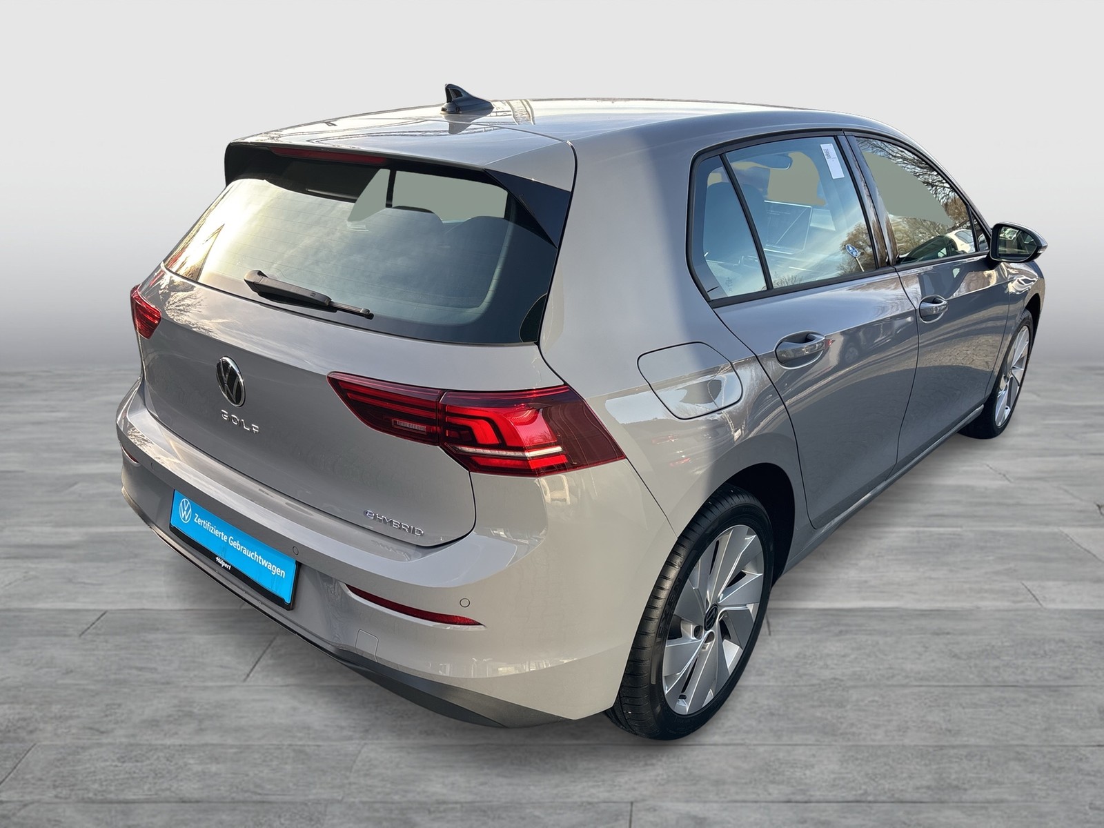 Volkswagen Golf VIII 1.5 HYBRID LIFE FACELIFT 360CAM ACC 17Z