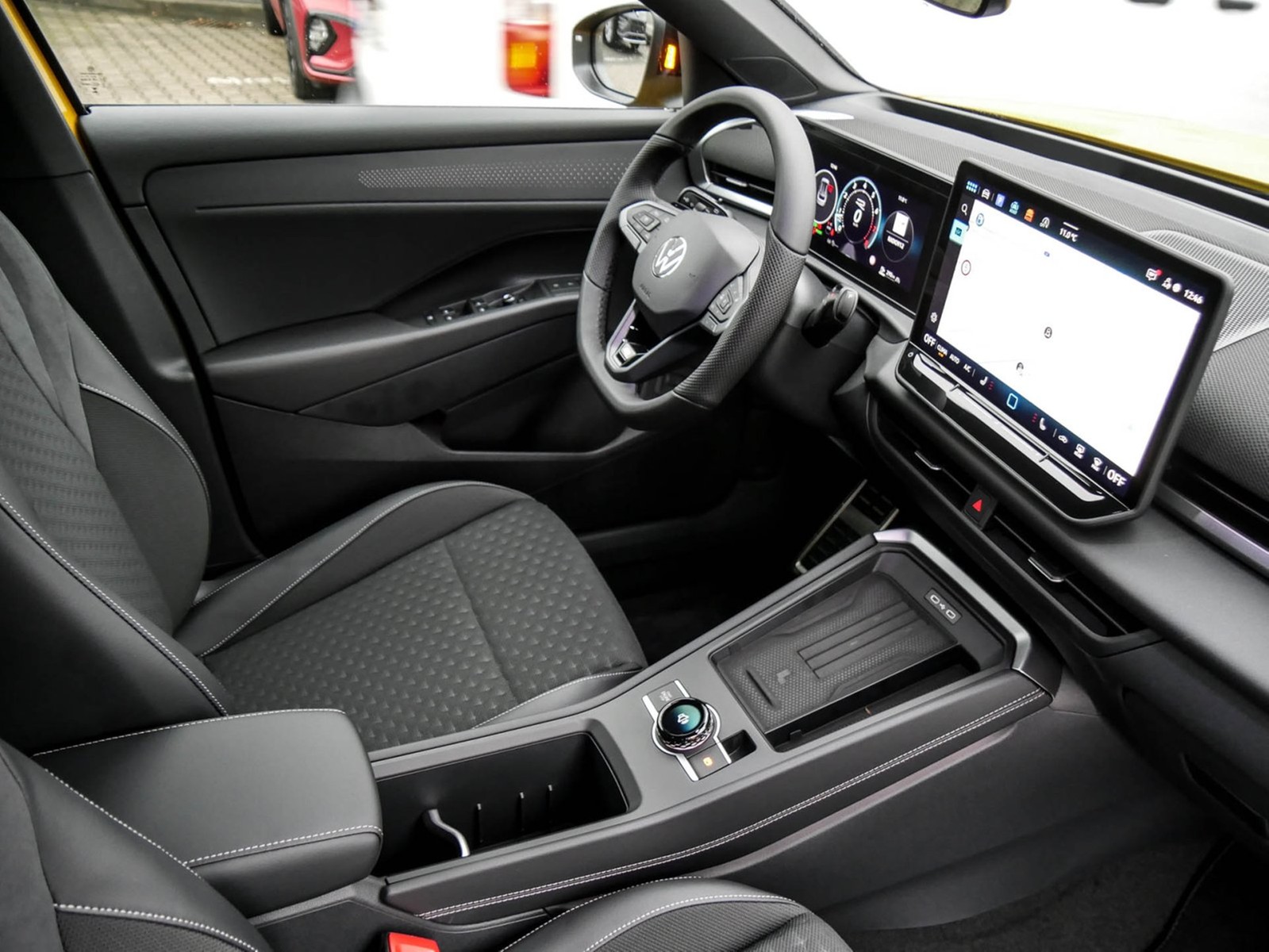 Volkswagen T-Roc 1.5 R-LINE DSG BLACKSTYLE eKLAPPE CAM LM20