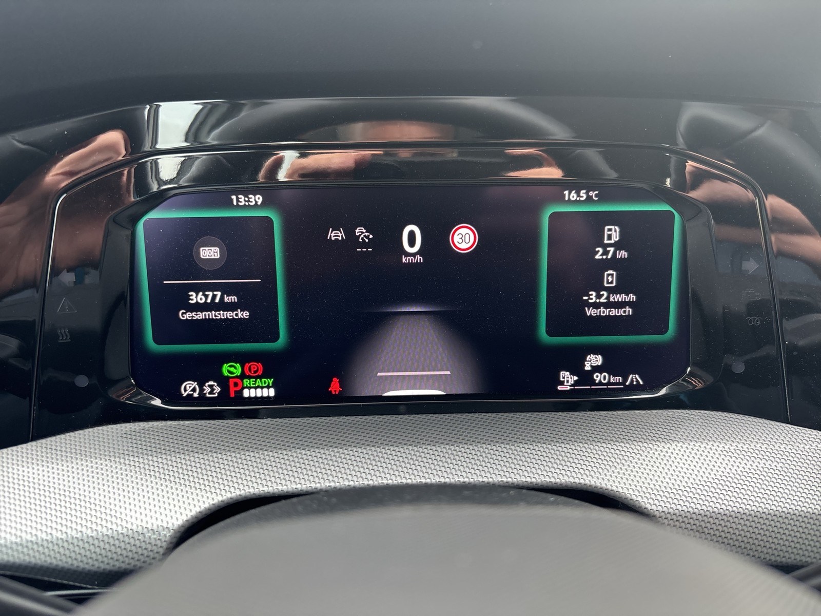 Volkswagen Golf VIII 1.5 HYBRID STYLE FACELIFT CAM ACC LM17