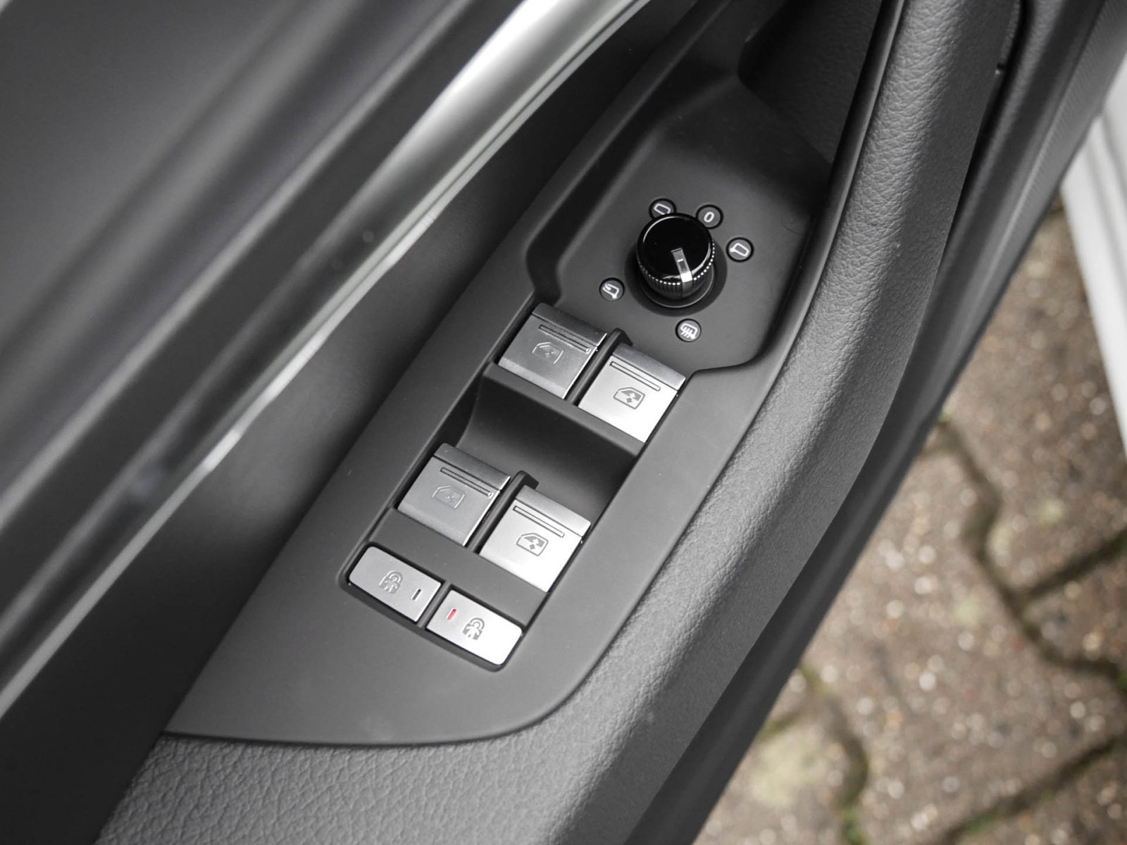 Audi A6 Avant 35 advanced BLACKPAK PANO AHK MATRIXLED