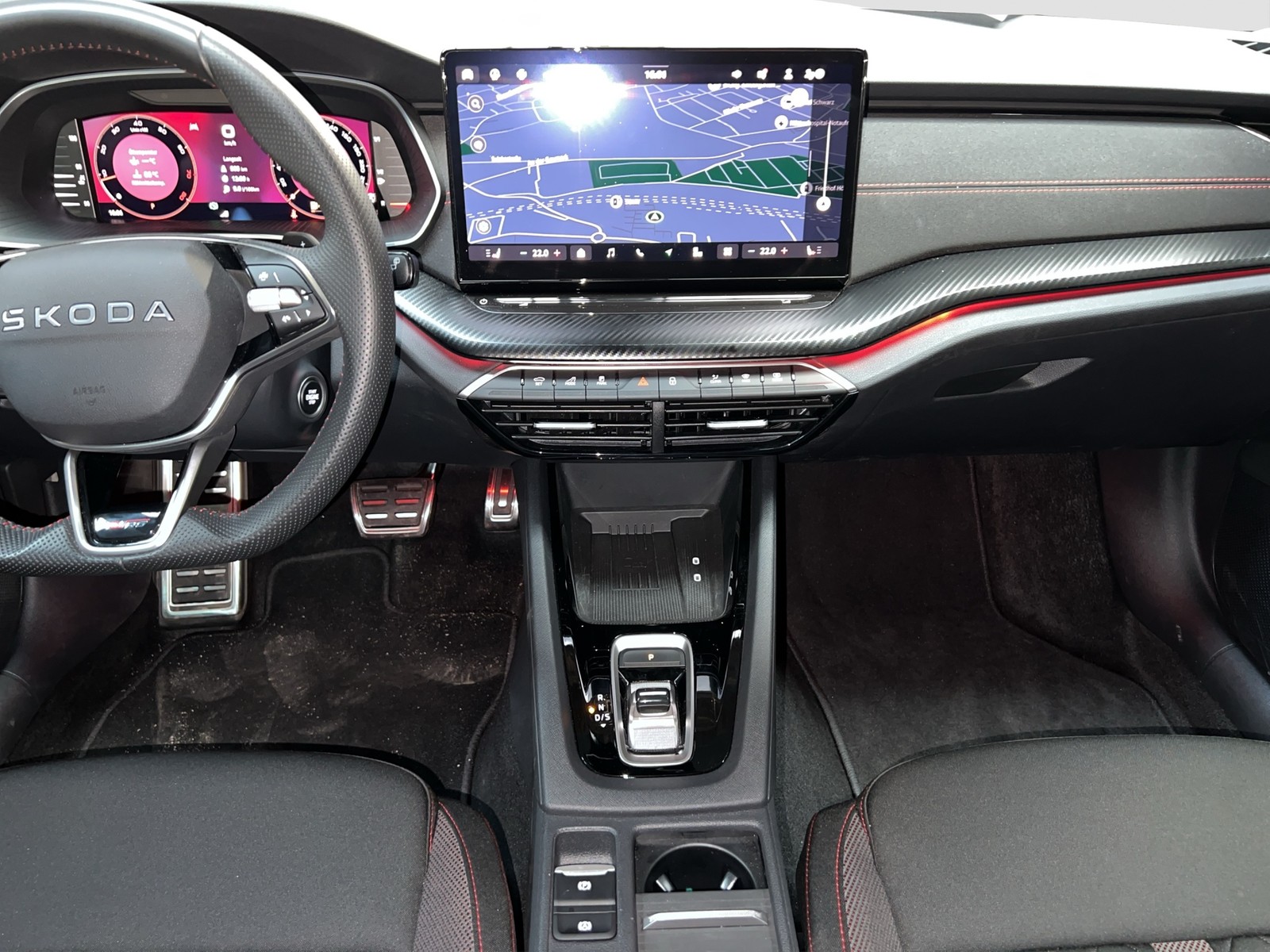 Skoda Octavia Combi 2.0 RS PANO CAM ACC LM19 E-KLAPPE