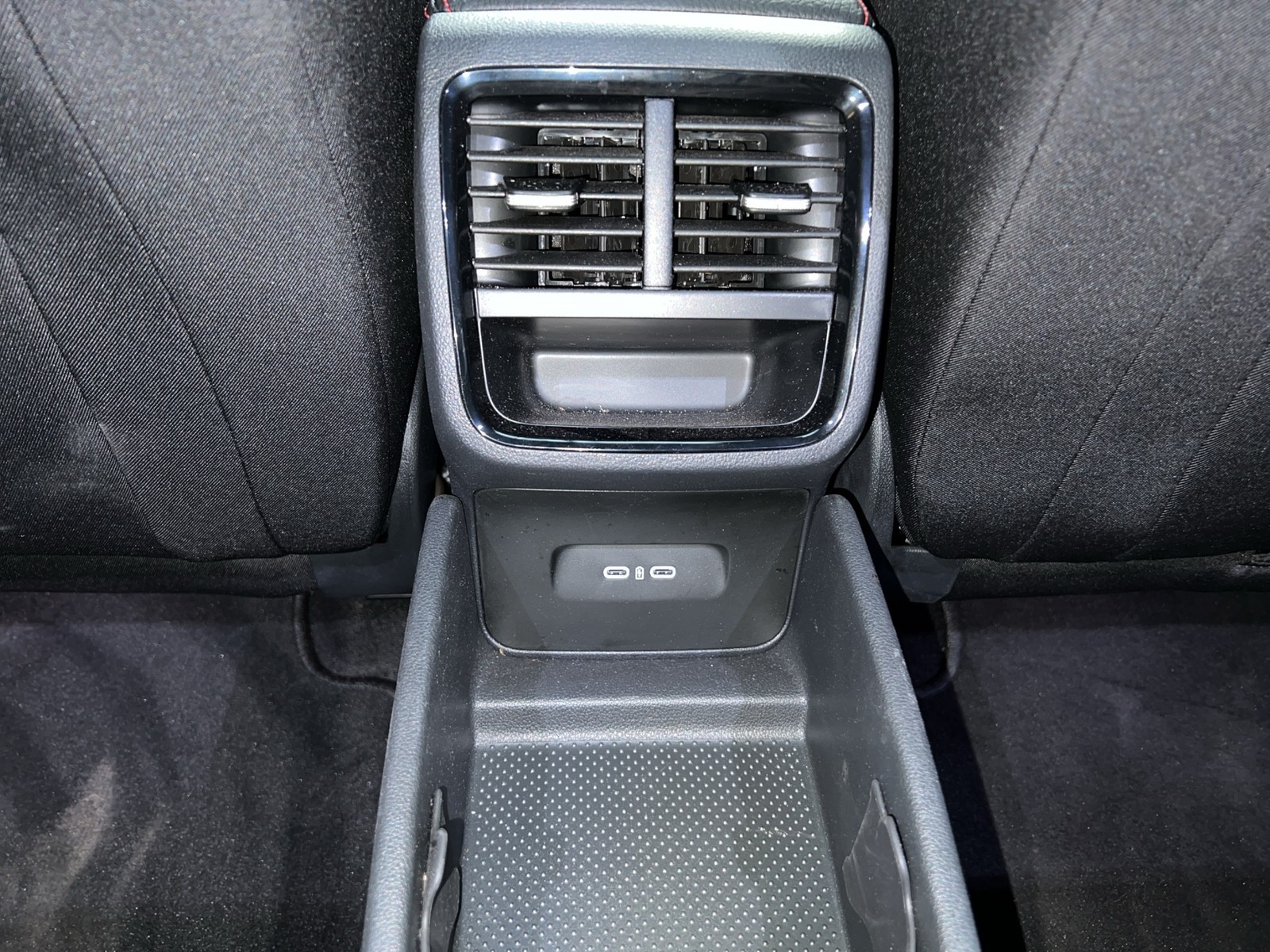 Skoda Octavia Combi 2.0 RS PANO CAM ACC LM19 E-KLAPPE