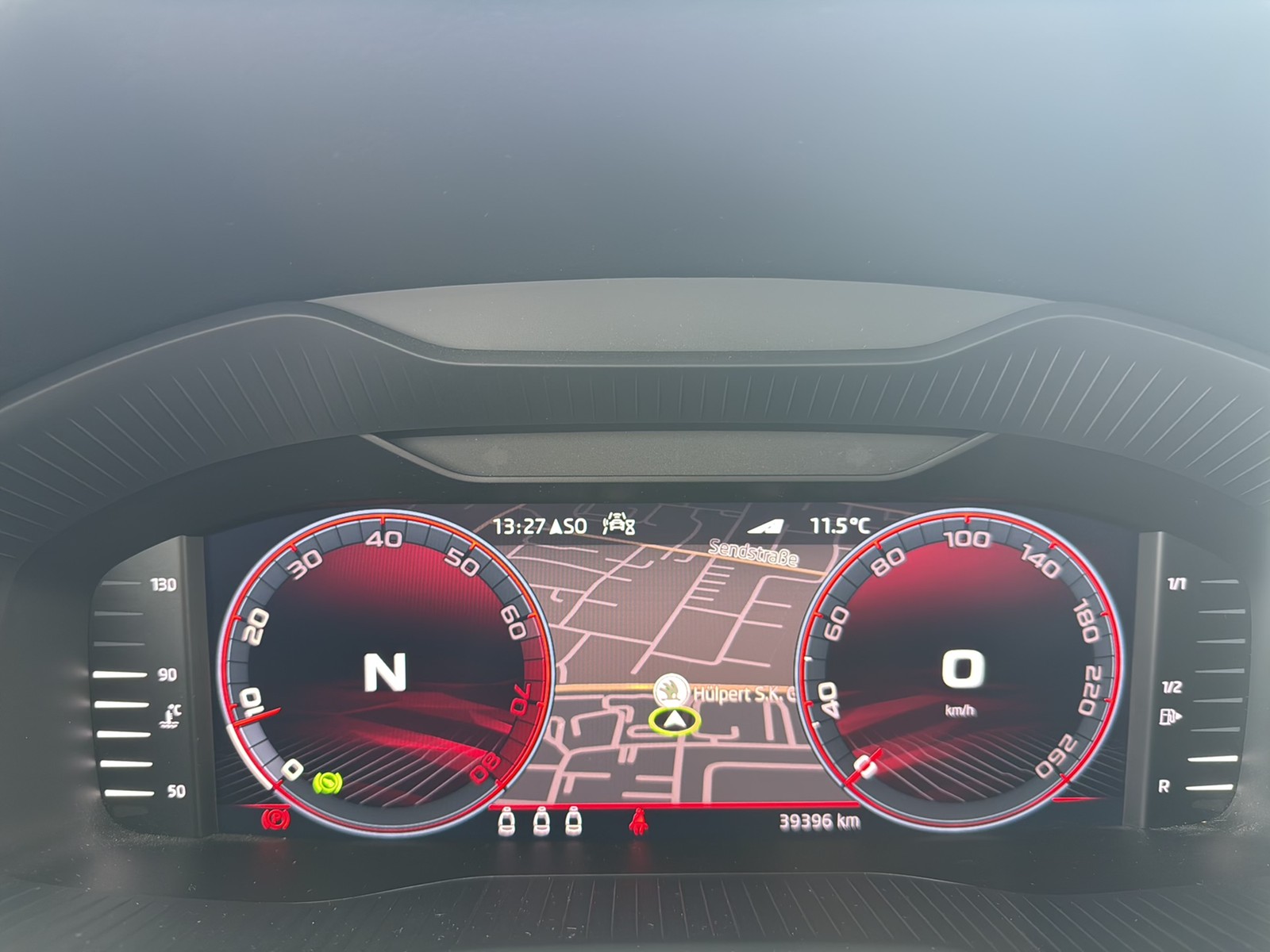 Skoda Kodiaq 2.0 SPORTLINE 4X4 STANDHZ. PANO LM19 NAVI