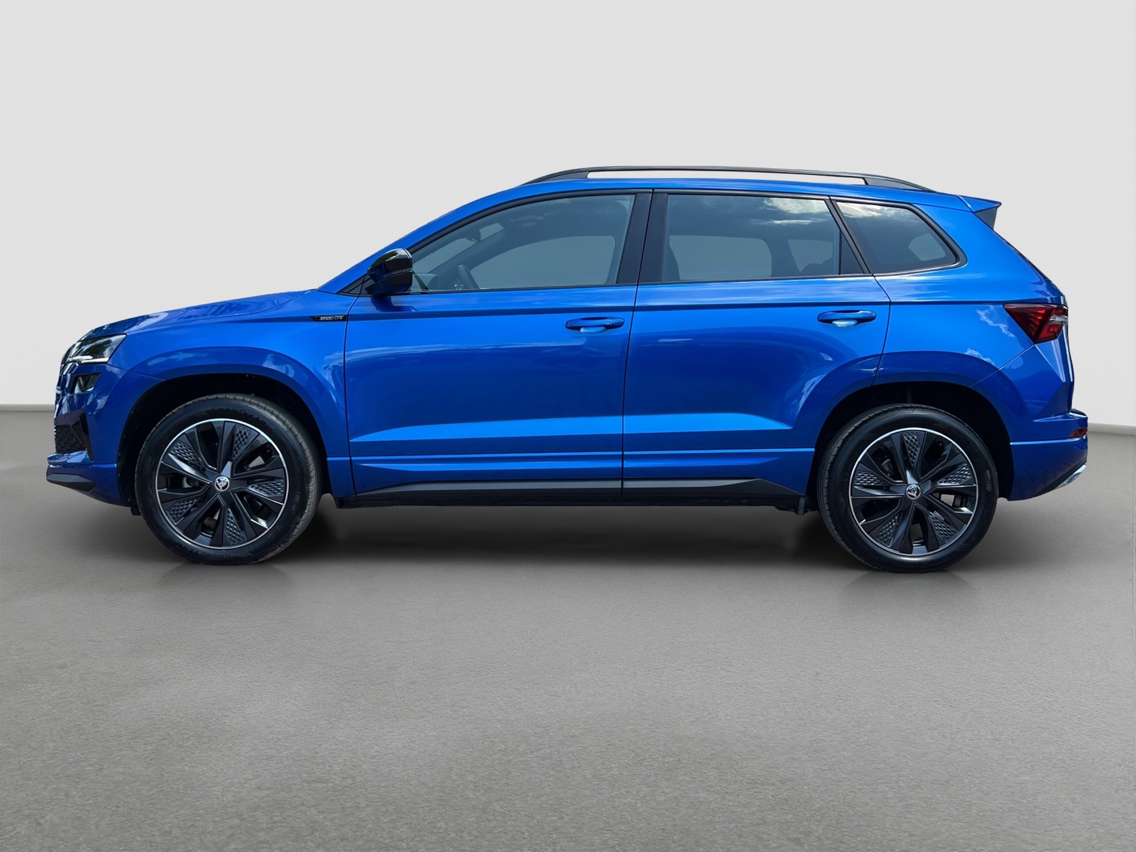 Skoda Karoq 1.5 SPORTLINE AHK CAM ACC LM18 NAVI SITZHZ