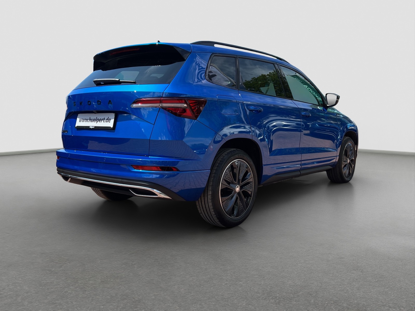 Skoda Karoq 1.5 SPORTLINE AHK CAM ACC LM18 NAVI SITZHZ