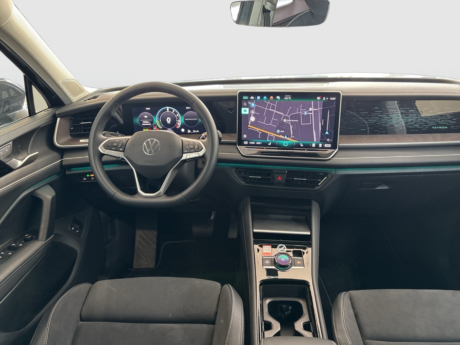 Volkswagen Tayron 1.5 HYBRID ELEGANCE AHK 360°CAM ACC LM18