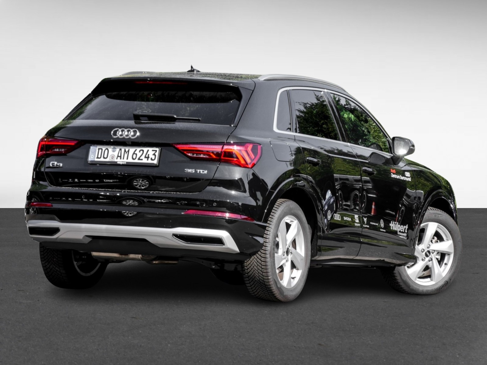 Audi Q3 35 advanced AHK CAM ACC LM18 E-KLAPPE NAVI+