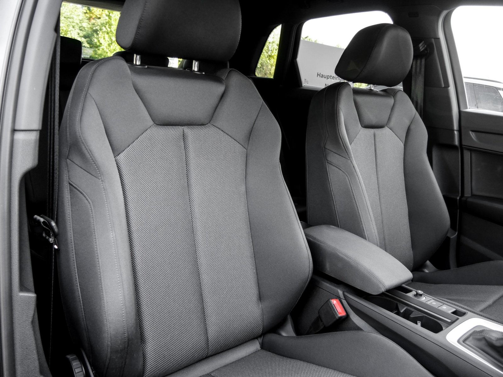 Audi Q3 35 advanced AHK CAM ACC LM18 E-KLAPPE NAVI+