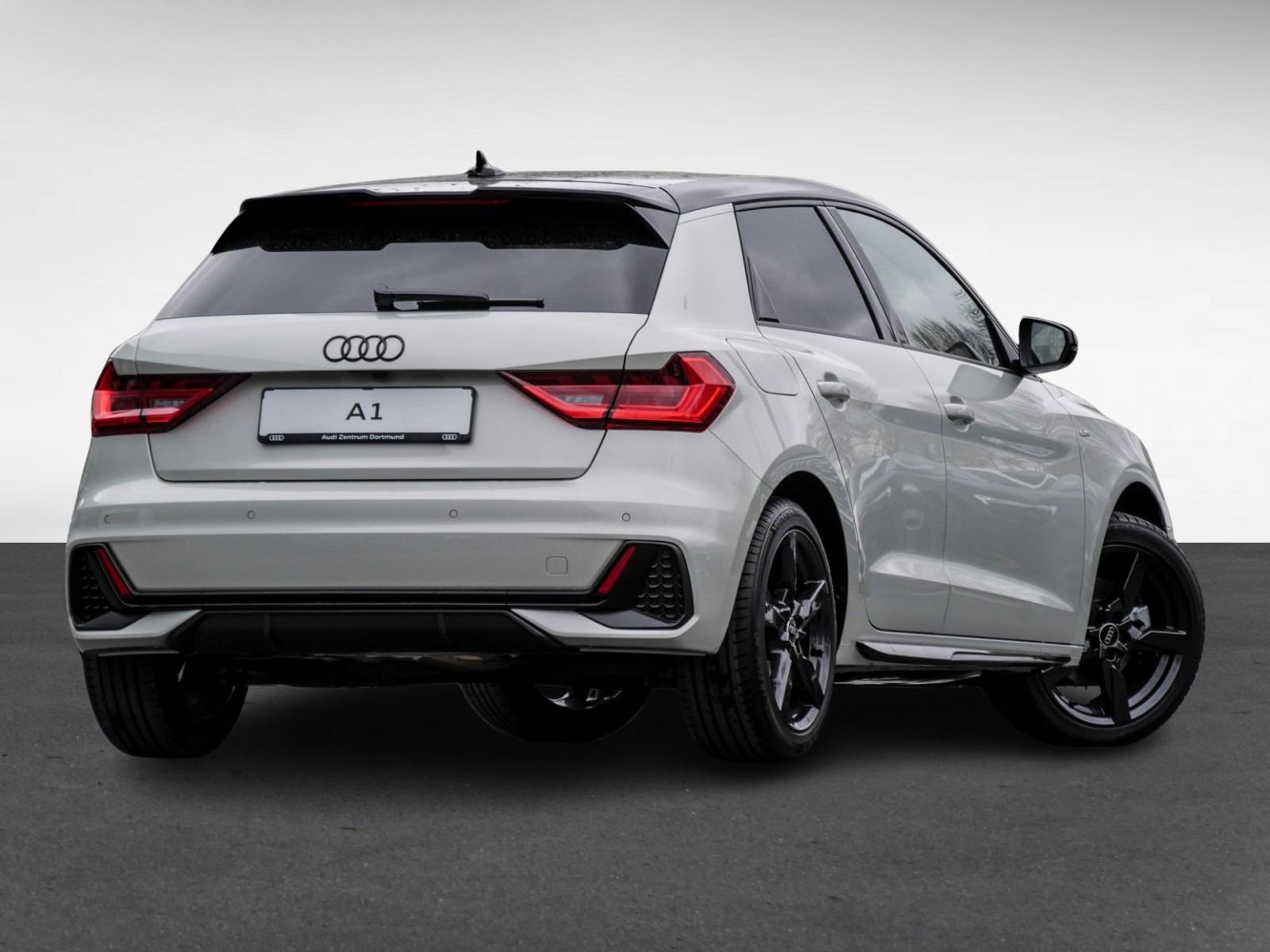 Audi A1 Sportback 30 TFSI S tronic S Line LED+Kamera+Sportsitze+GRA+Optikpaket+
