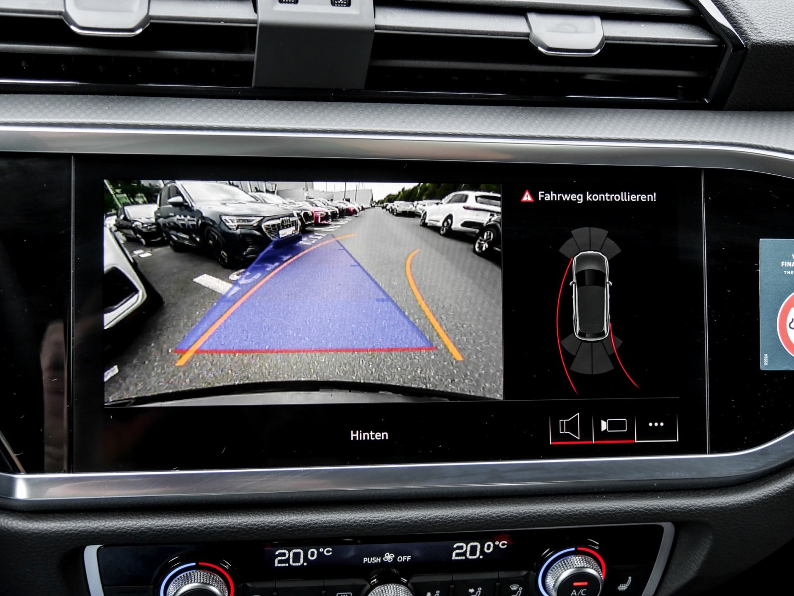 Audi Q3 35 CAM ACC LM18 EKLAPPE NAVI+ SITZHEIZUNG LED