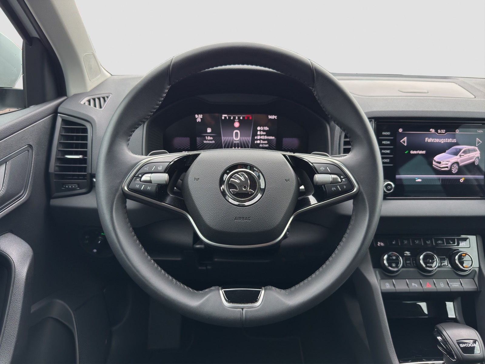 Skoda Karoq 1.5 SELECTION CAM NAVI LM17 SITZHEIZUNG