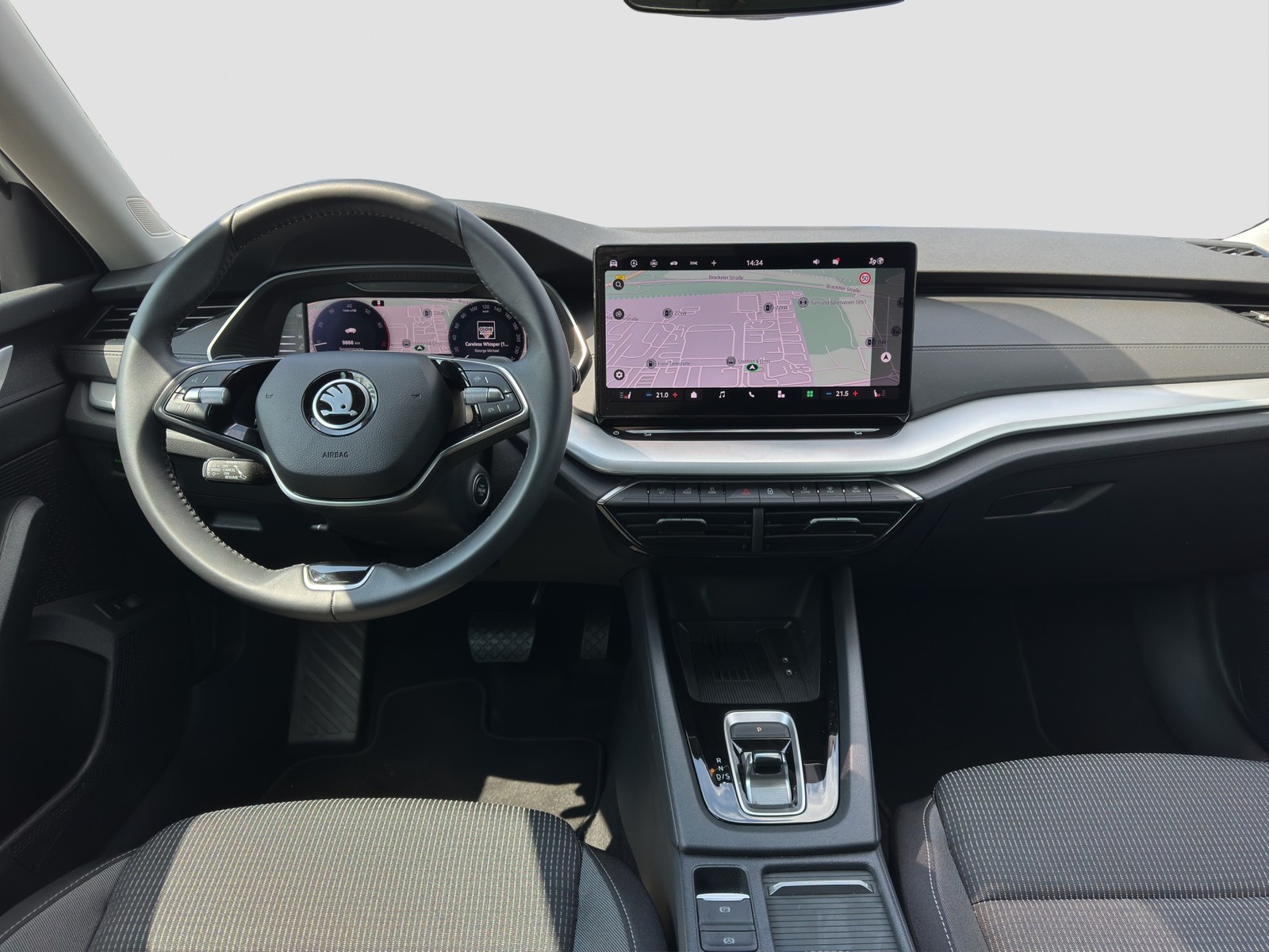Skoda Octavia Combi 1.5 e-TEC SELECTION CAM ACC NAVI