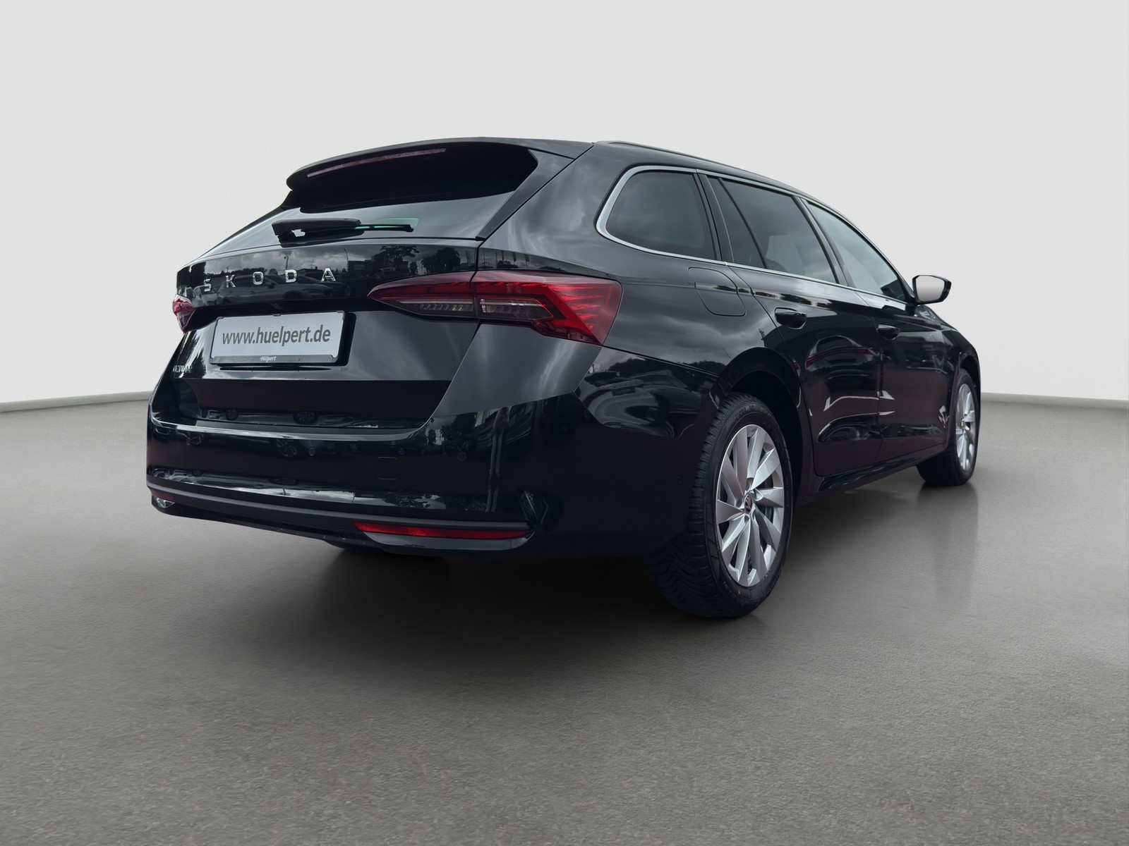 Skoda Octavia Combi 1.5 e-TEC SELECTION CAM ACC NAVI