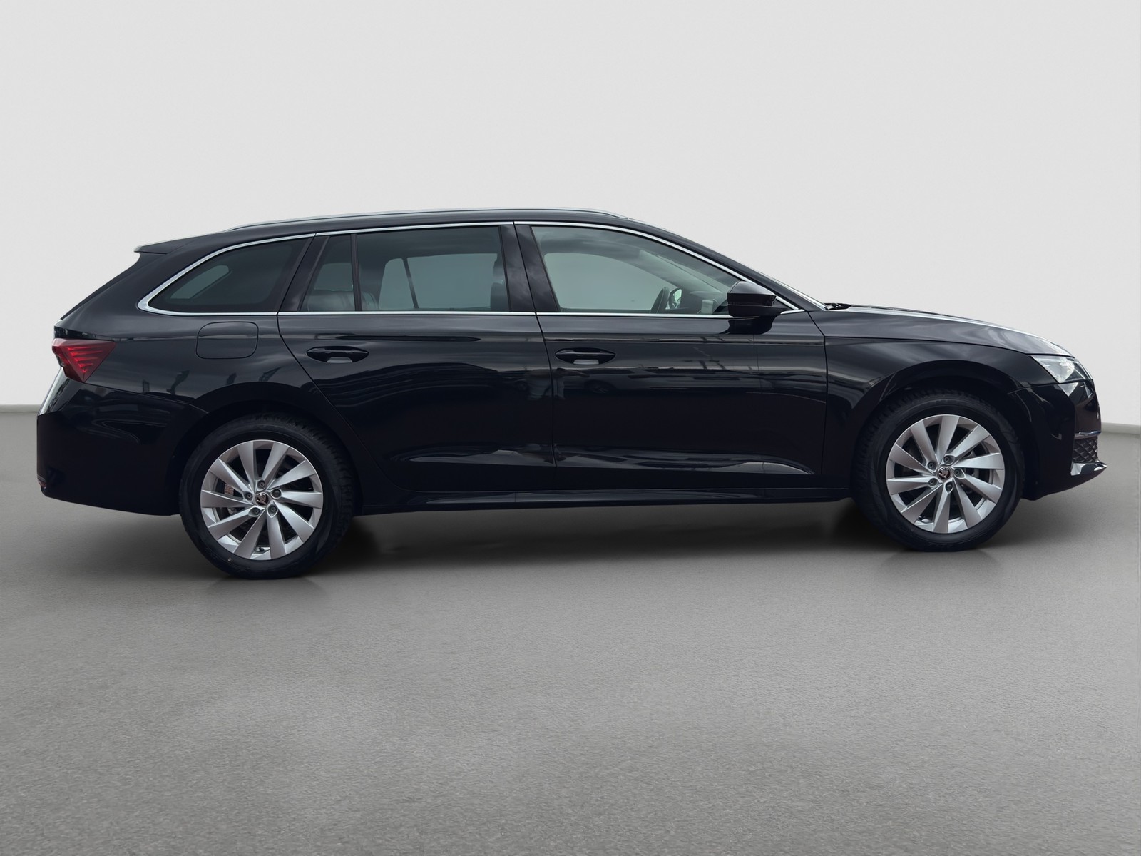 Skoda Octavia Combi 1.5 e-TEC SELECTION CAM ACC NAVI