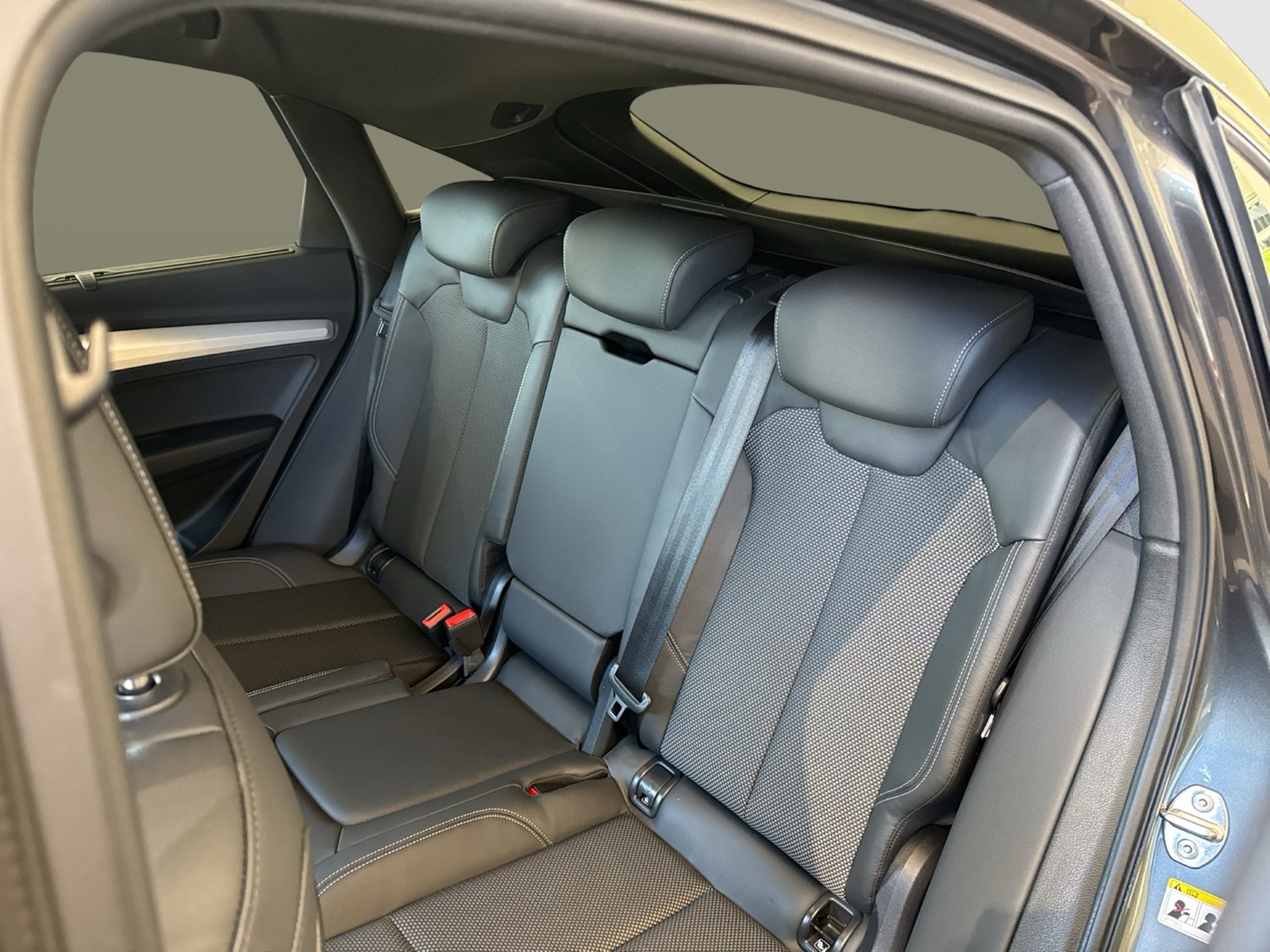 Audi Q5 Sportback 50 HYBRID Q. S LINE KAMERA ALU19