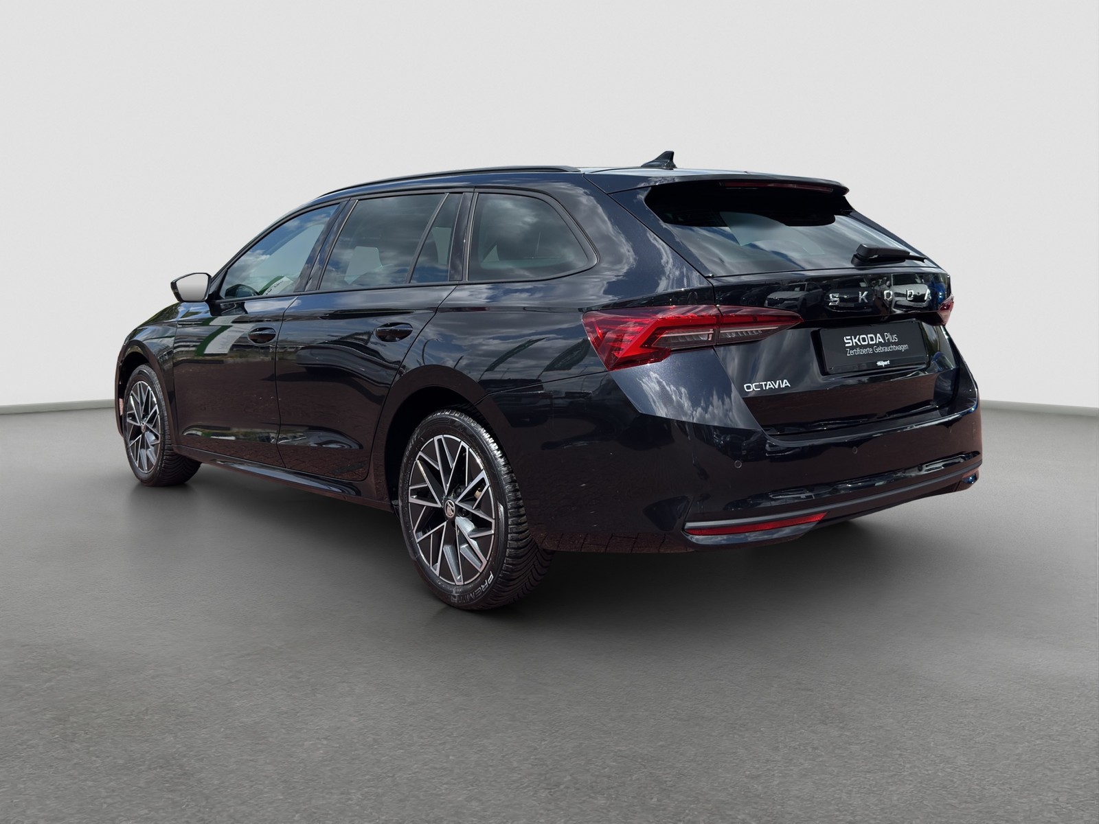 Skoda Octavia Combi 2.0 SELECTION 360°CAM ACC E-KLAPPE