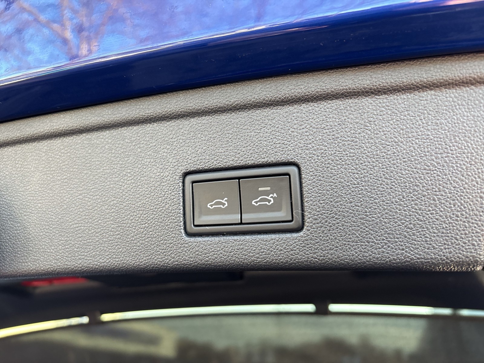 Volkswagen Touareg V6 R-LINE AHK CAM ACC HEAD-UP